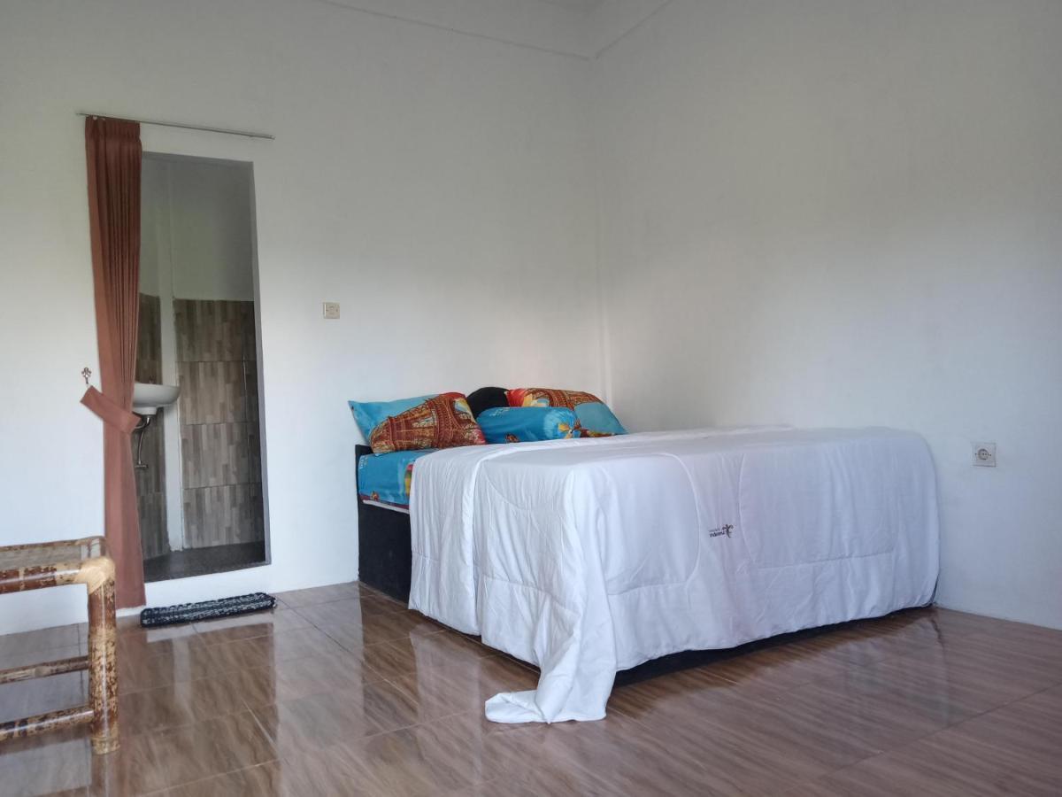 Ramdan Homestay Kuta  ภายนอก รูปภาพ
